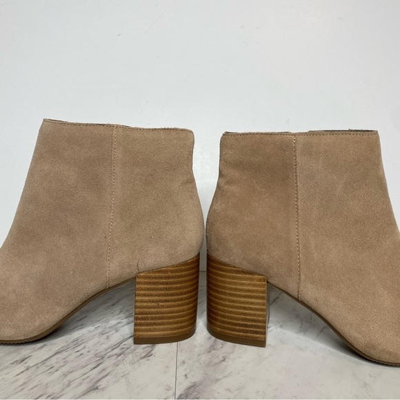 New! Blondo Tasel Tan Suede Pointy Toe Bootie 7M - Picture 8 of 14